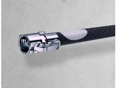 鋰電池電解液輸送對(duì)化工軟管的特殊要求